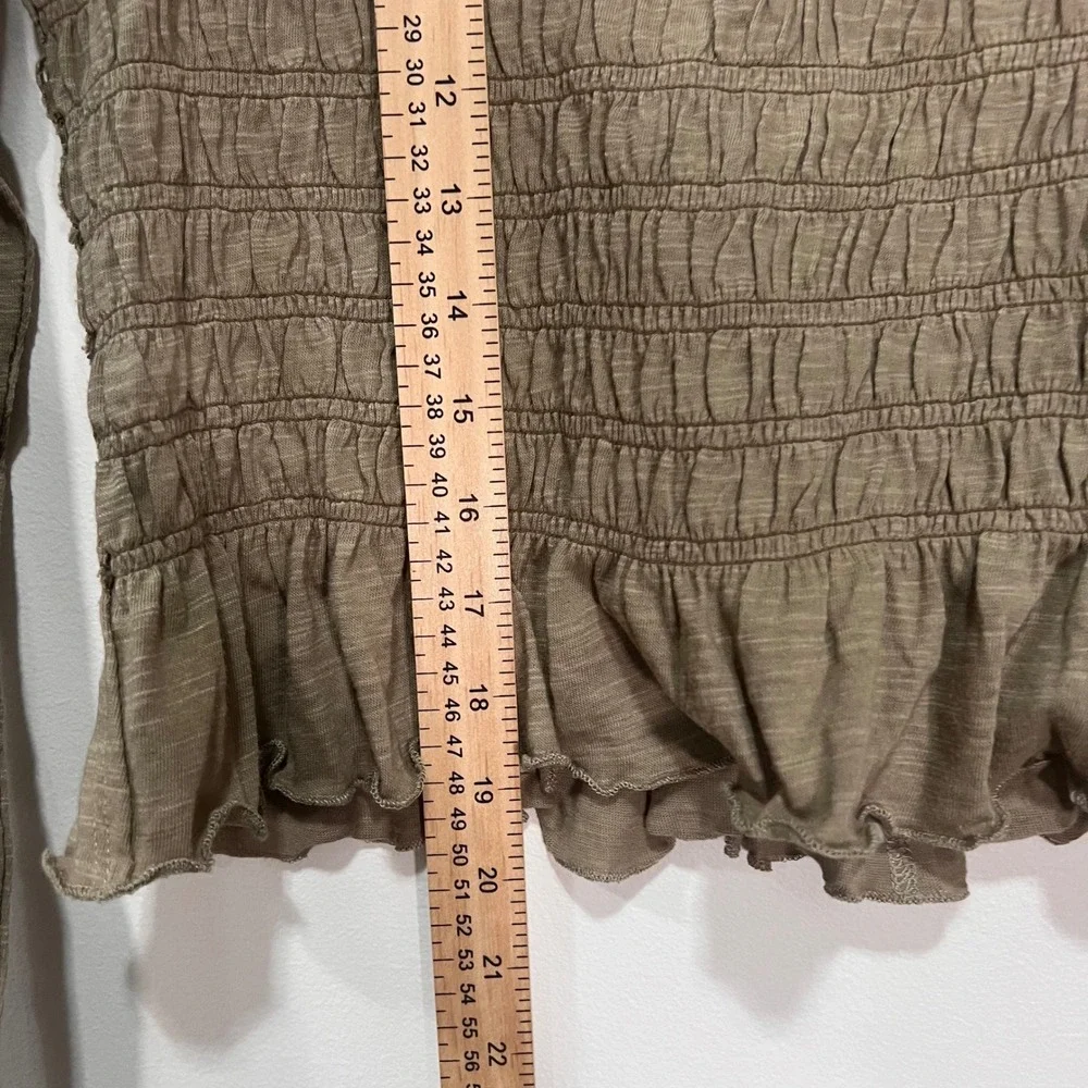 We The Free Free People Treehouse Green Smocked Peplum Long Sleeve Top Large NWT